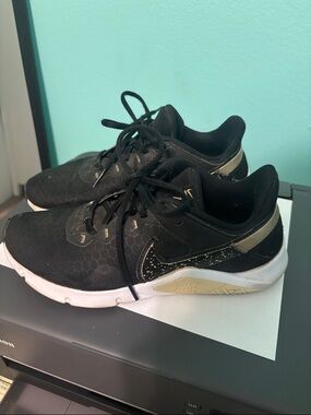 Nike Black and Gold Training Sneakers